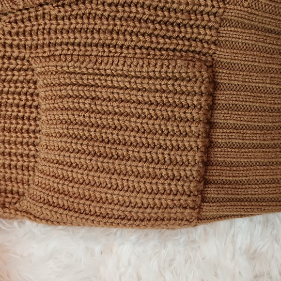 Anthropologie  oversized  chunky knit brown button close cardigan - Picture 3 of 11